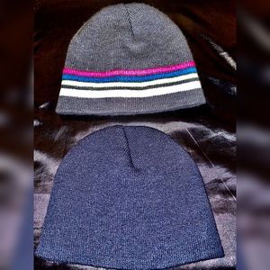Beanies (2)